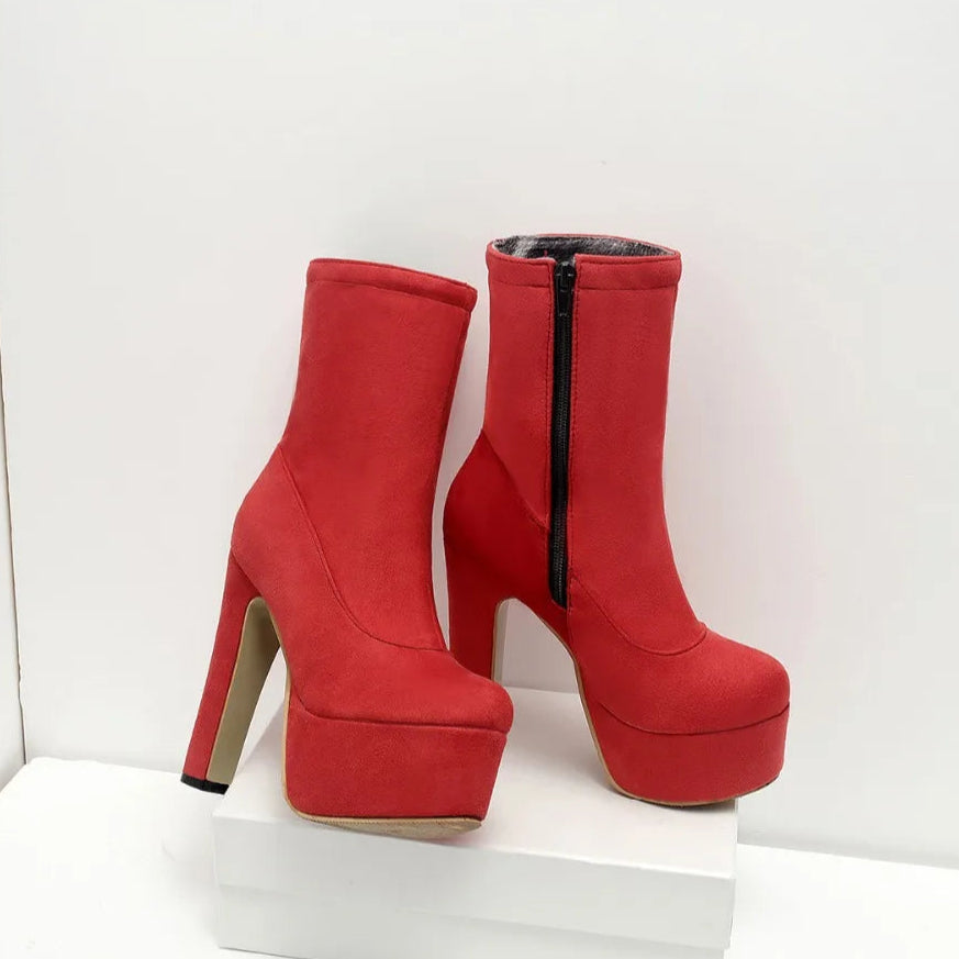 Bangin' Bussy Babe Mid-Calf Platform Boot Heels